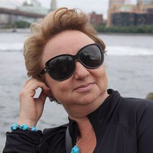 Meet your Posher, Elina